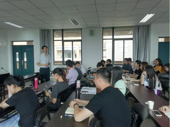 书记见面会2